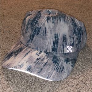 Lululemon running hat